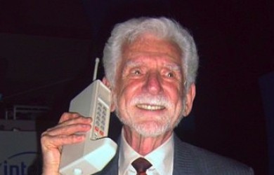 Martin Cooper, the inventor of the cell phone